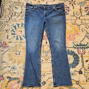 Silver Jeans Most Wanted Skinny Boot - Size 22/L33